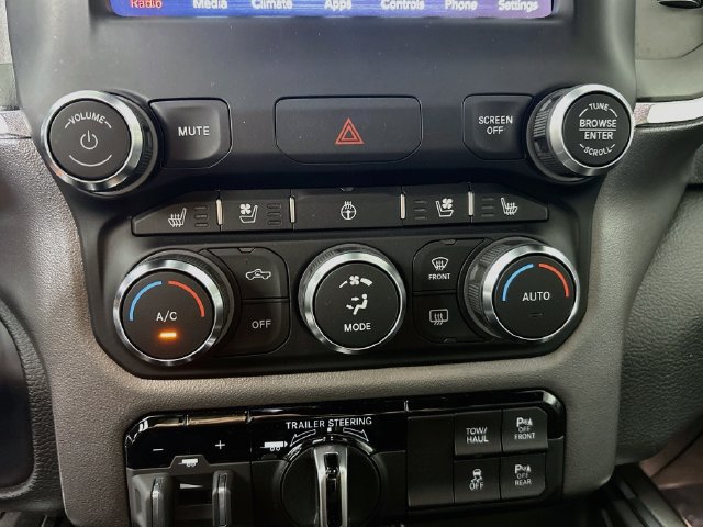 Used 2021 RAM 1500 Laramie w/ Sport Appearance Package AWD/4WD image 15