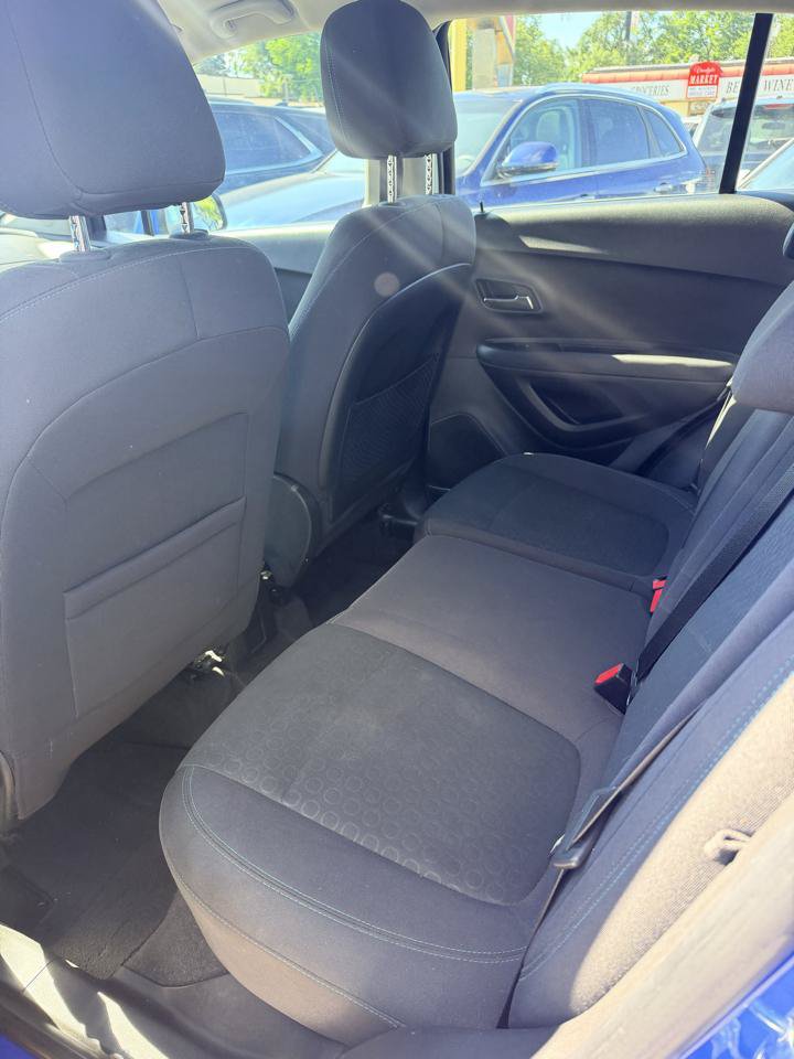 Used 2016 Chevrolet Trax LS FWD image 13