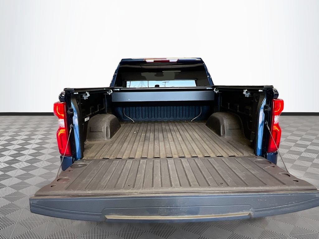 Used 2023 Chevrolet Silverado 1500 RST AWD/4WD image 24
