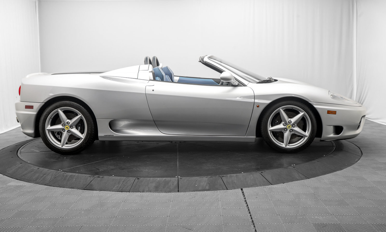 Used 2003 Ferrari 360 Spider RWD image 7