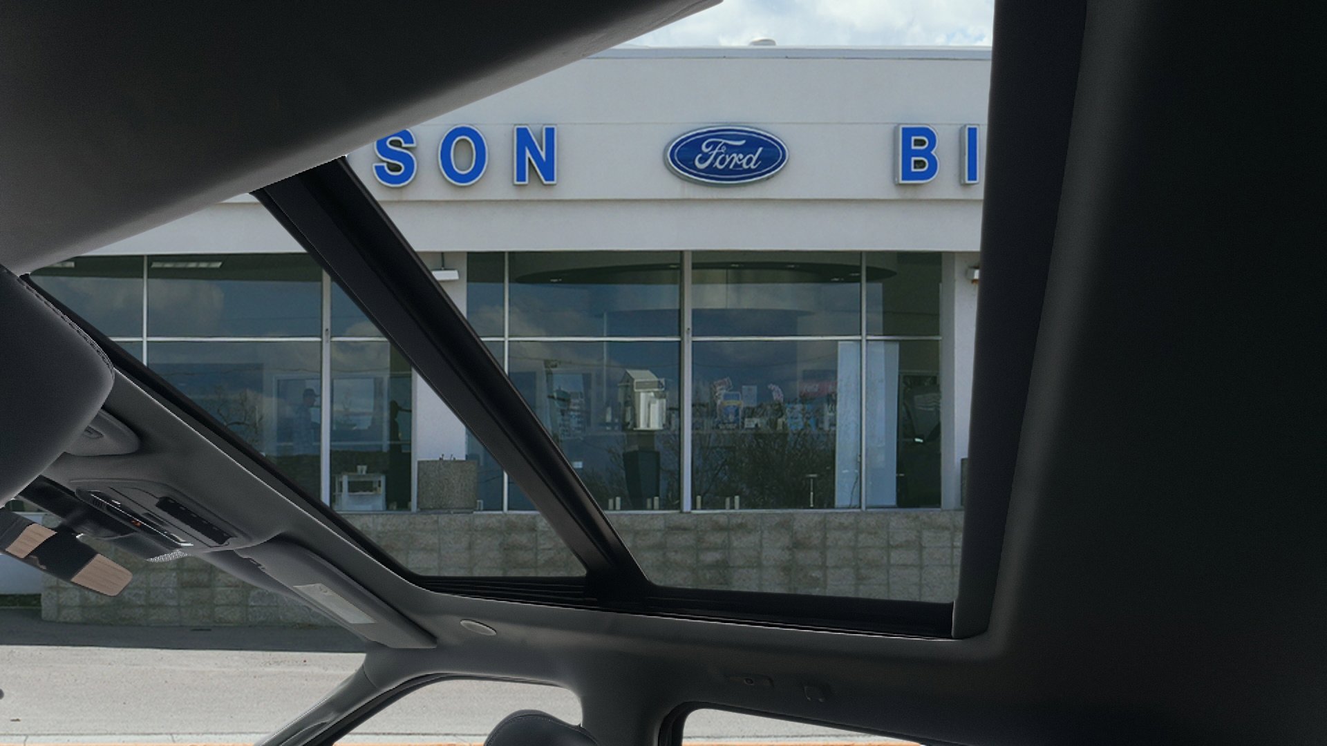 Certified 2024 Ford F450 Limited w/ FX4 Off-Road Package image 8