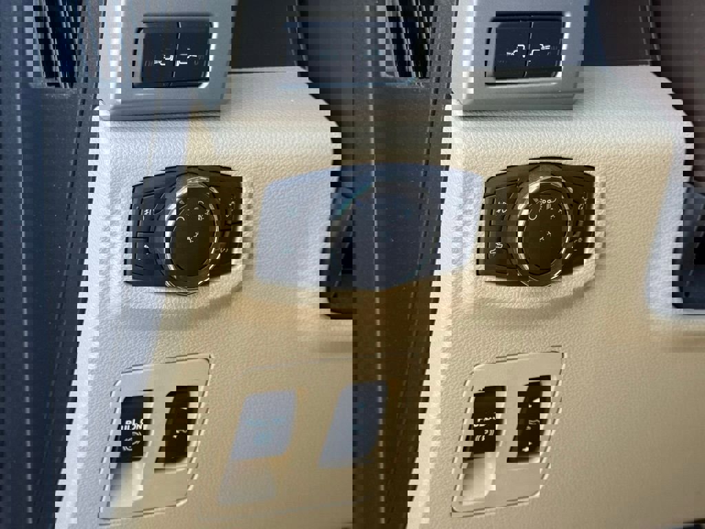 Used 2020 Ford F150 Lariat w/ Equipment Group 502A Luxury image 25