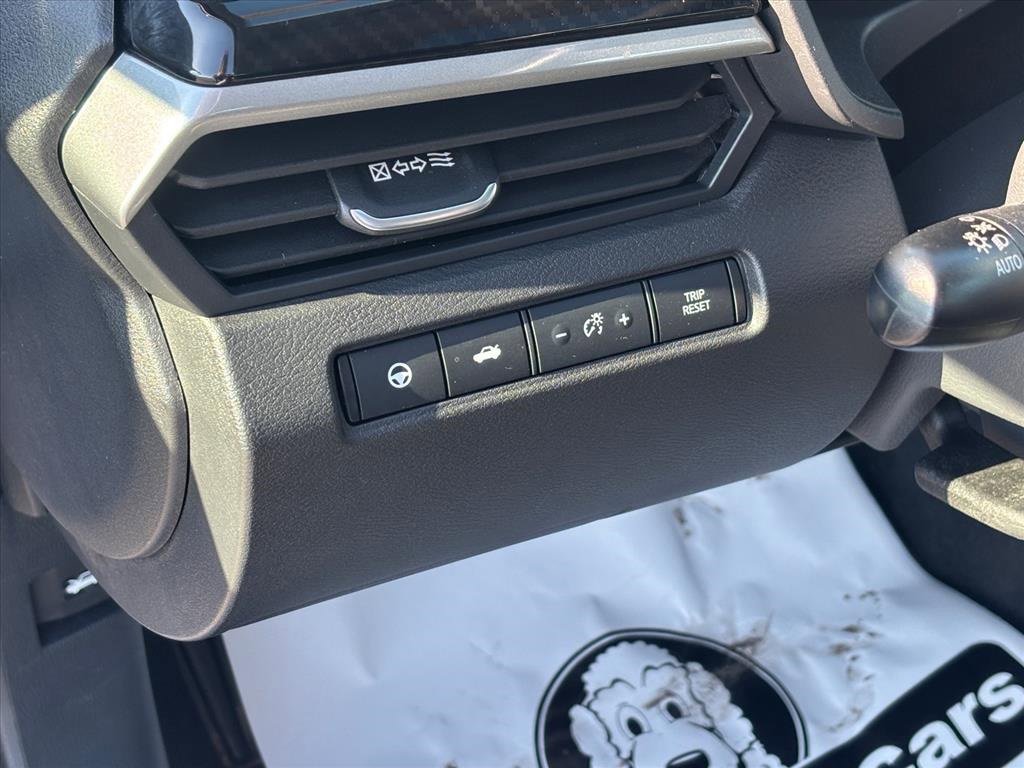 Used 2024 Nissan Altima 2.0 SR image 9