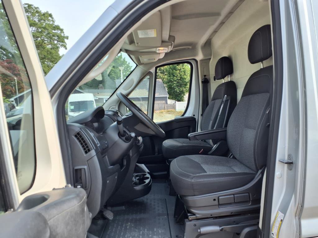 Used 2019 RAM ProMaster 2500 w/ Interior Convenience Group image 48