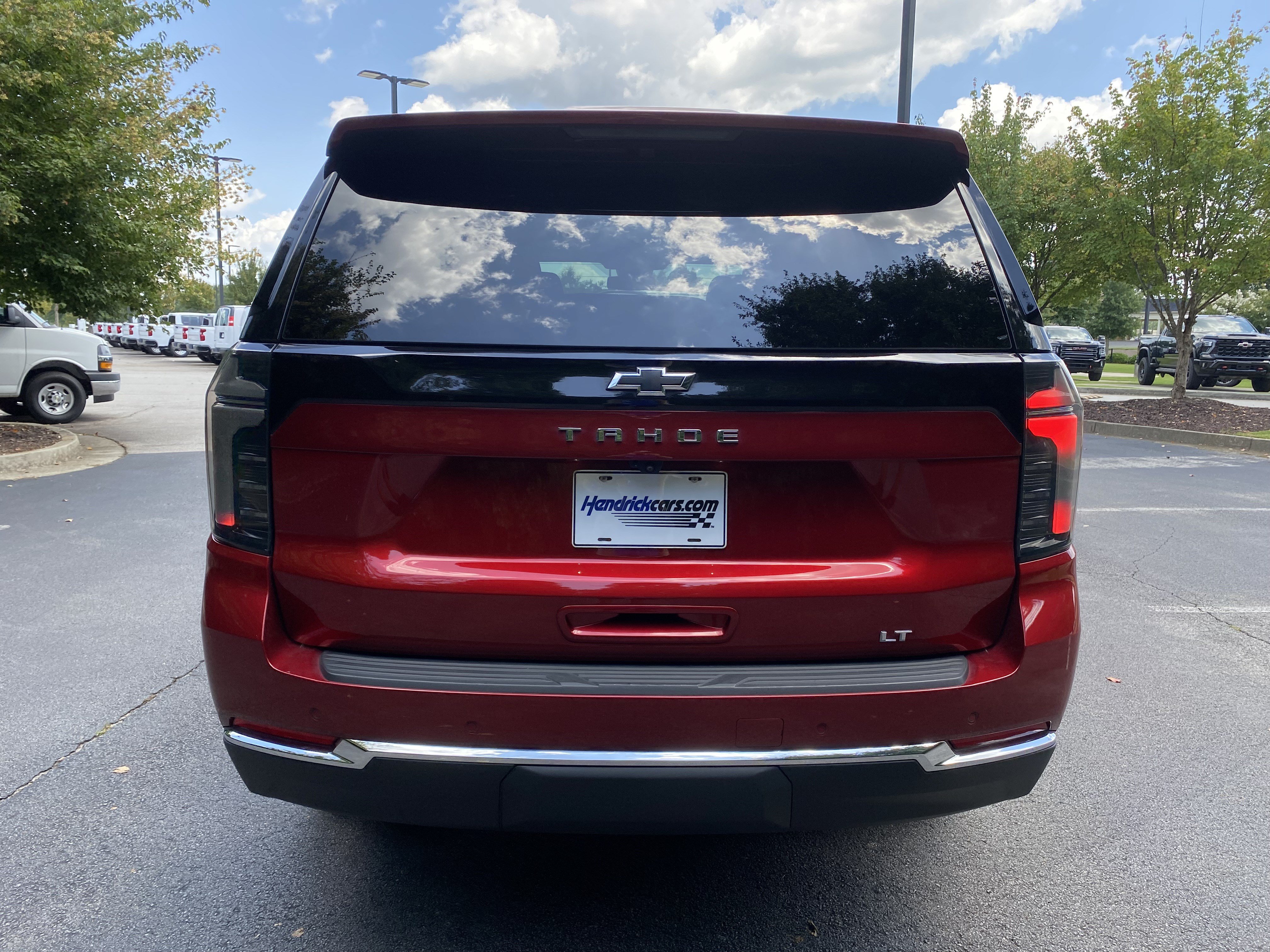 Used 2025 Chevrolet Tahoe LT w/ Comfort Package AWD/4WD image 8