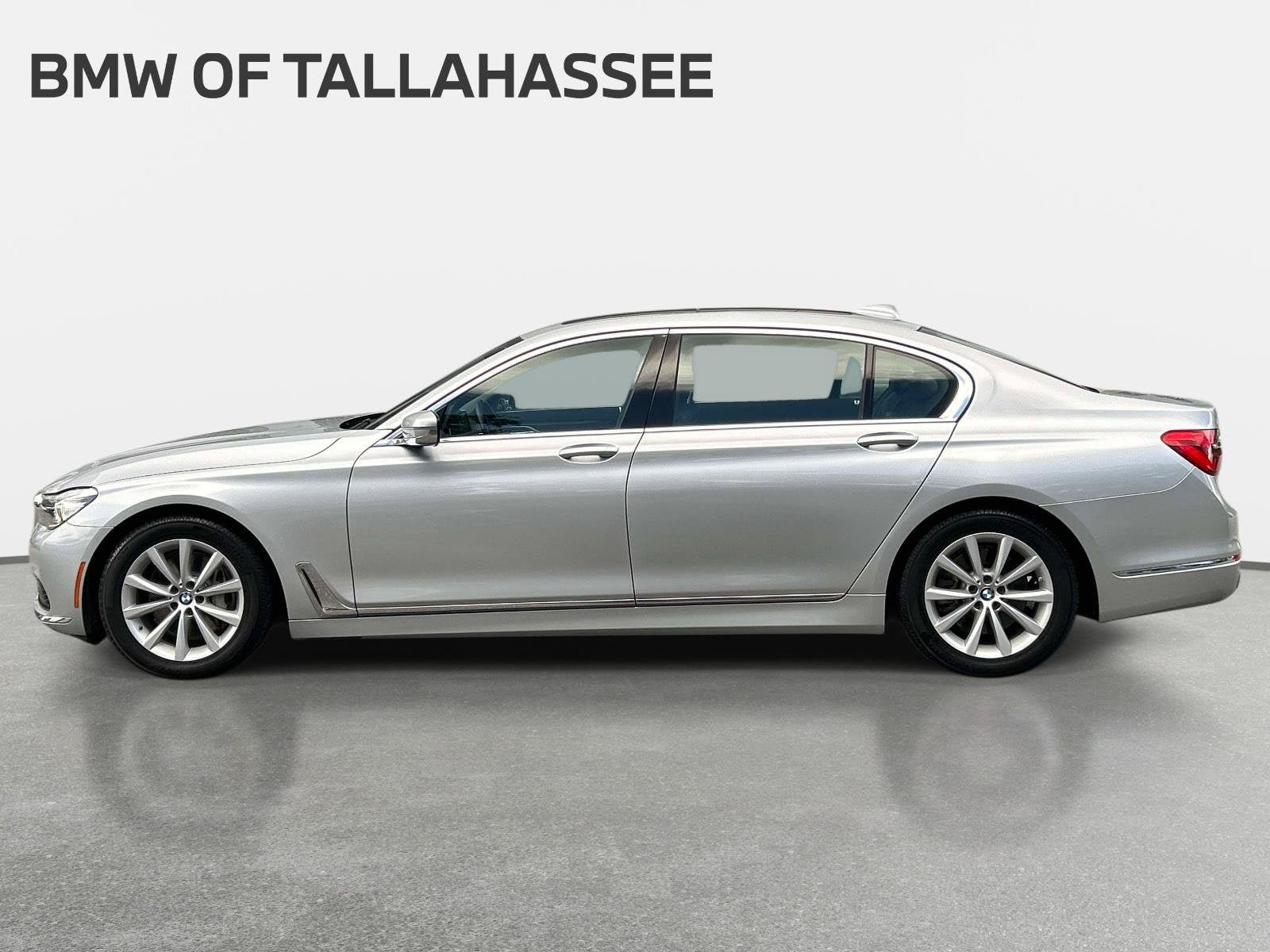 Used 2019 BMW 740i RWD image 9