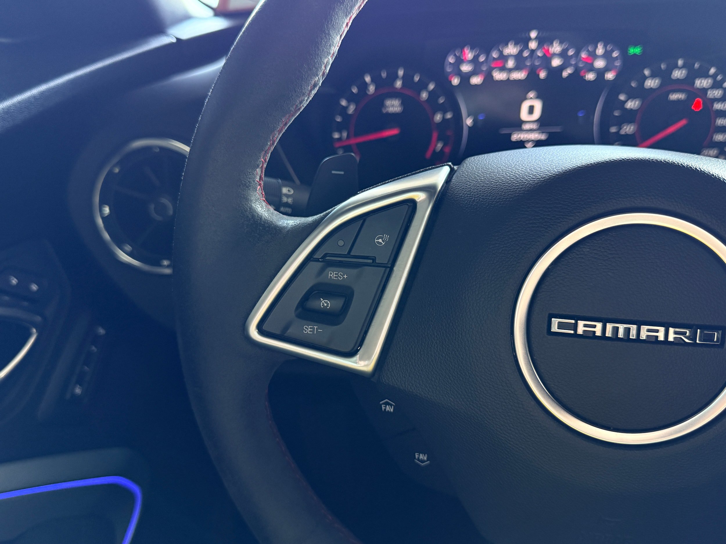 Used 2020 Chevrolet Camaro ZL1 RWD image 13