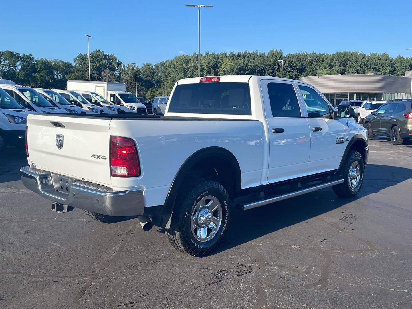 Used 2014 RAM 2500 Tradesman w/ Chrome Appearance Group AWD/4WD image 5