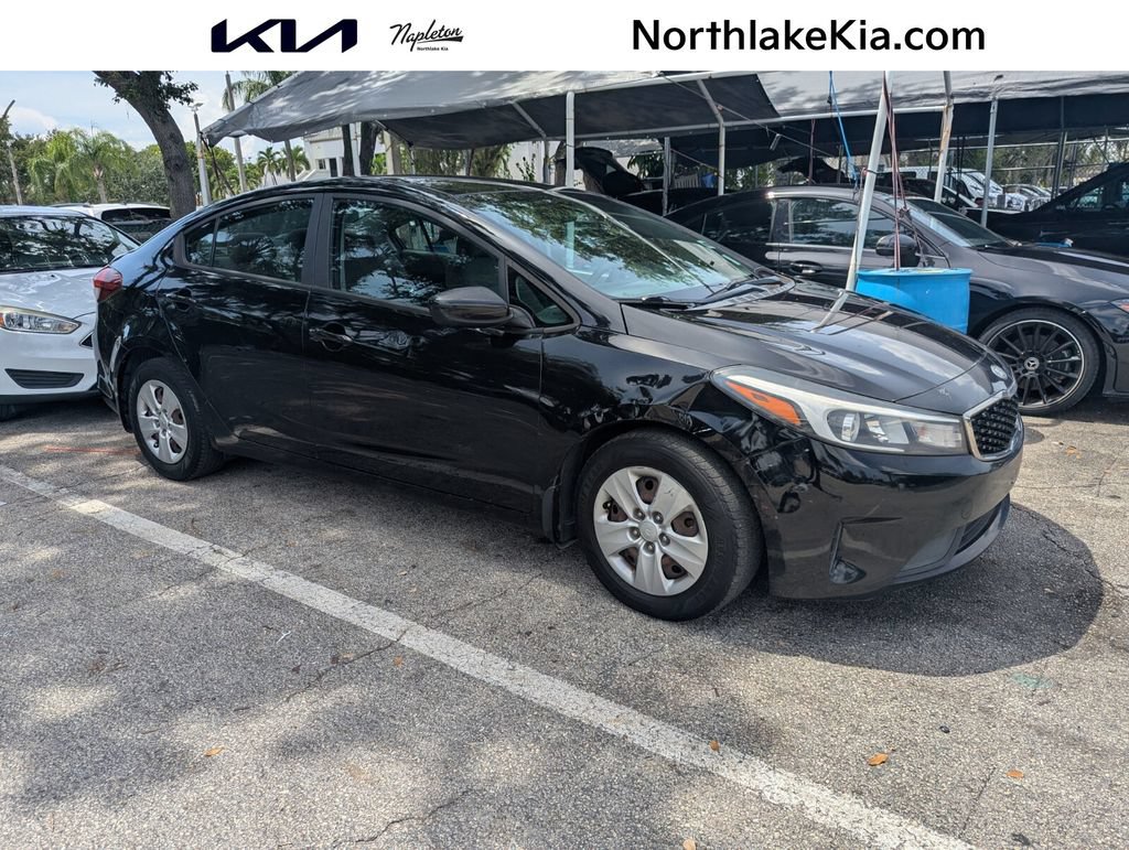 Used 2018 Kia Forte LX FWD image 1