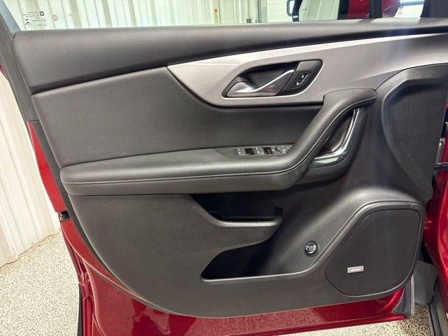 Used 2022 Chevrolet Blazer LT w/ Sound & Technology Package FWD image 13