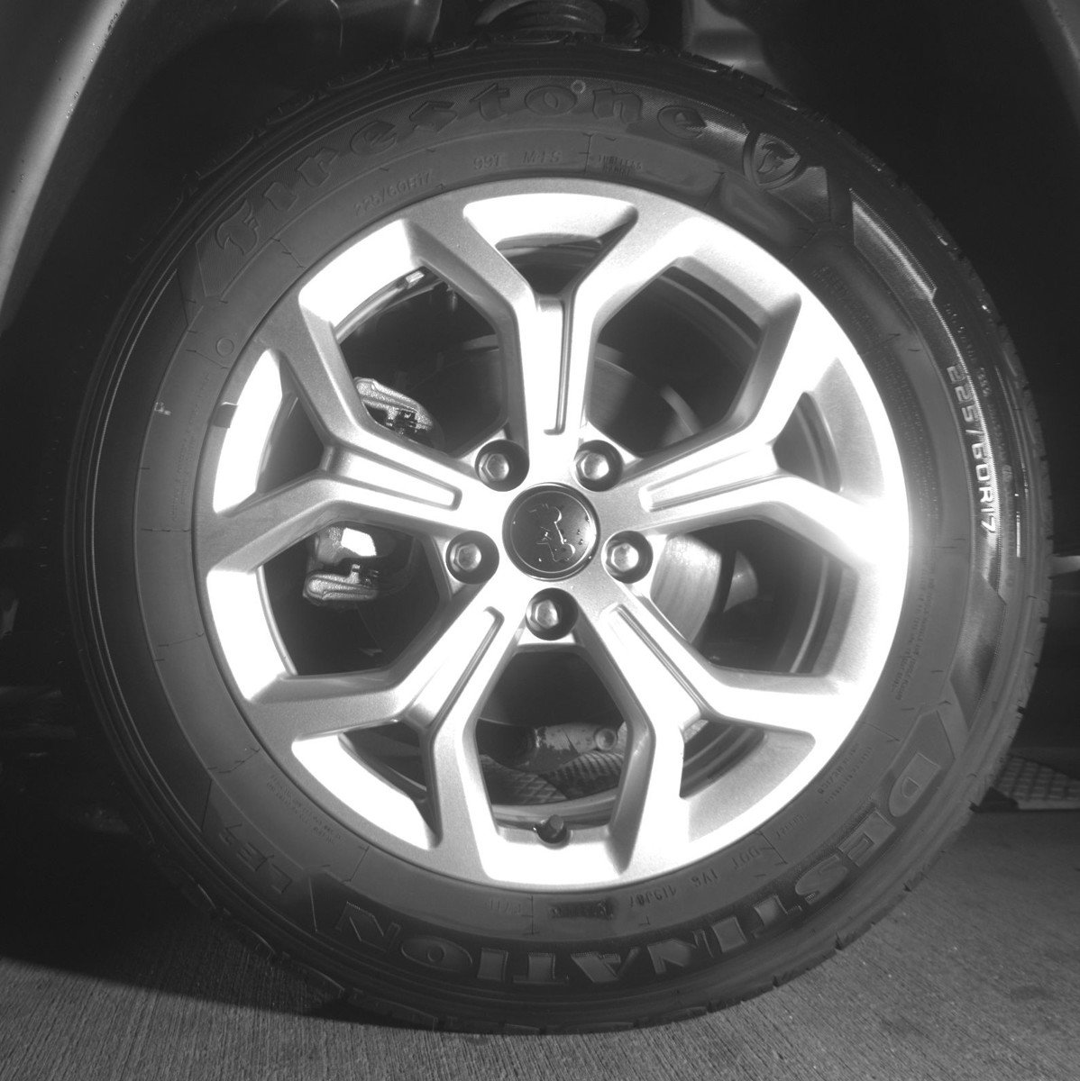 Used 2025 Jeep Compass Latitude image 14