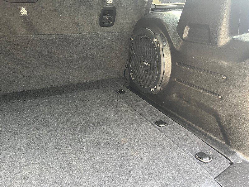 Used 2019 Jeep Wrangler Unlimited Sahara w/ Dual Top Group image 22