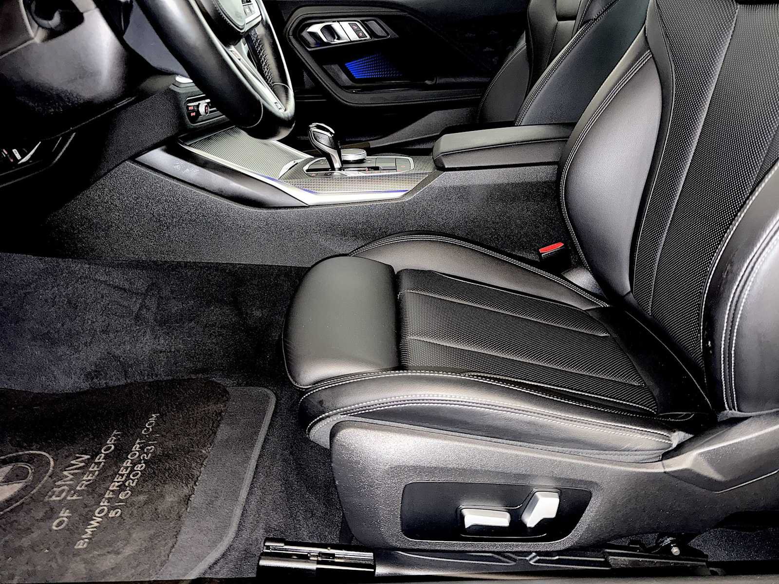 Used 2022 BMW 230i Coupe w/ Premium Package 2 RWD image 10