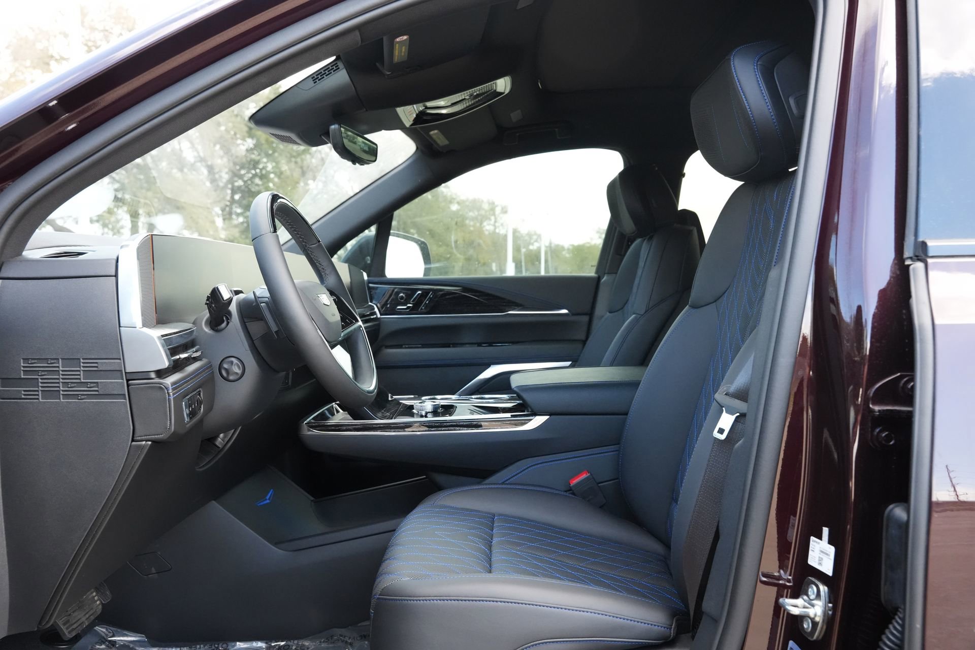 New 2026 Cadillac Escalade IQL Sport 1 w/ LPO, ONYX Package image 16