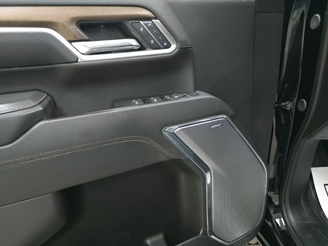 Used 2025 Chevrolet Silverado 3500 High Country w/ High Country Premium Package AWD/4WD image 15