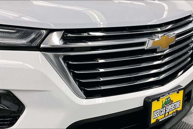 Used 2022 Chevrolet Traverse Premier FWD image 34