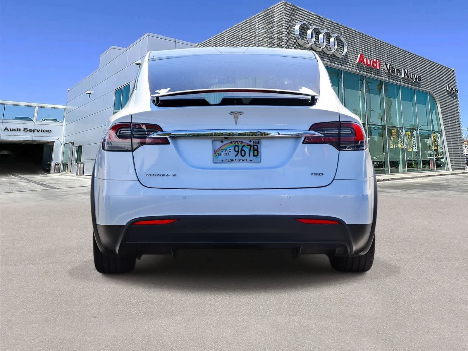 Used 2018 Tesla Model X 75D AWD/4WD image 3