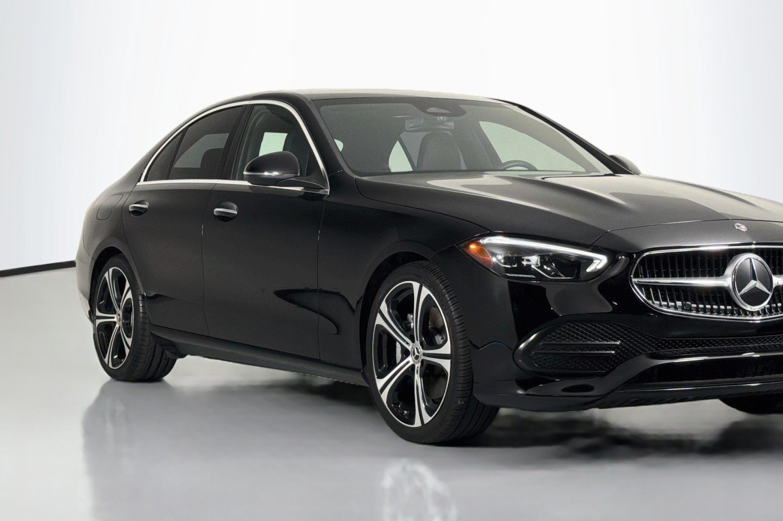 Used 2022 Mercedes-Benz C 300 Sedan image 14