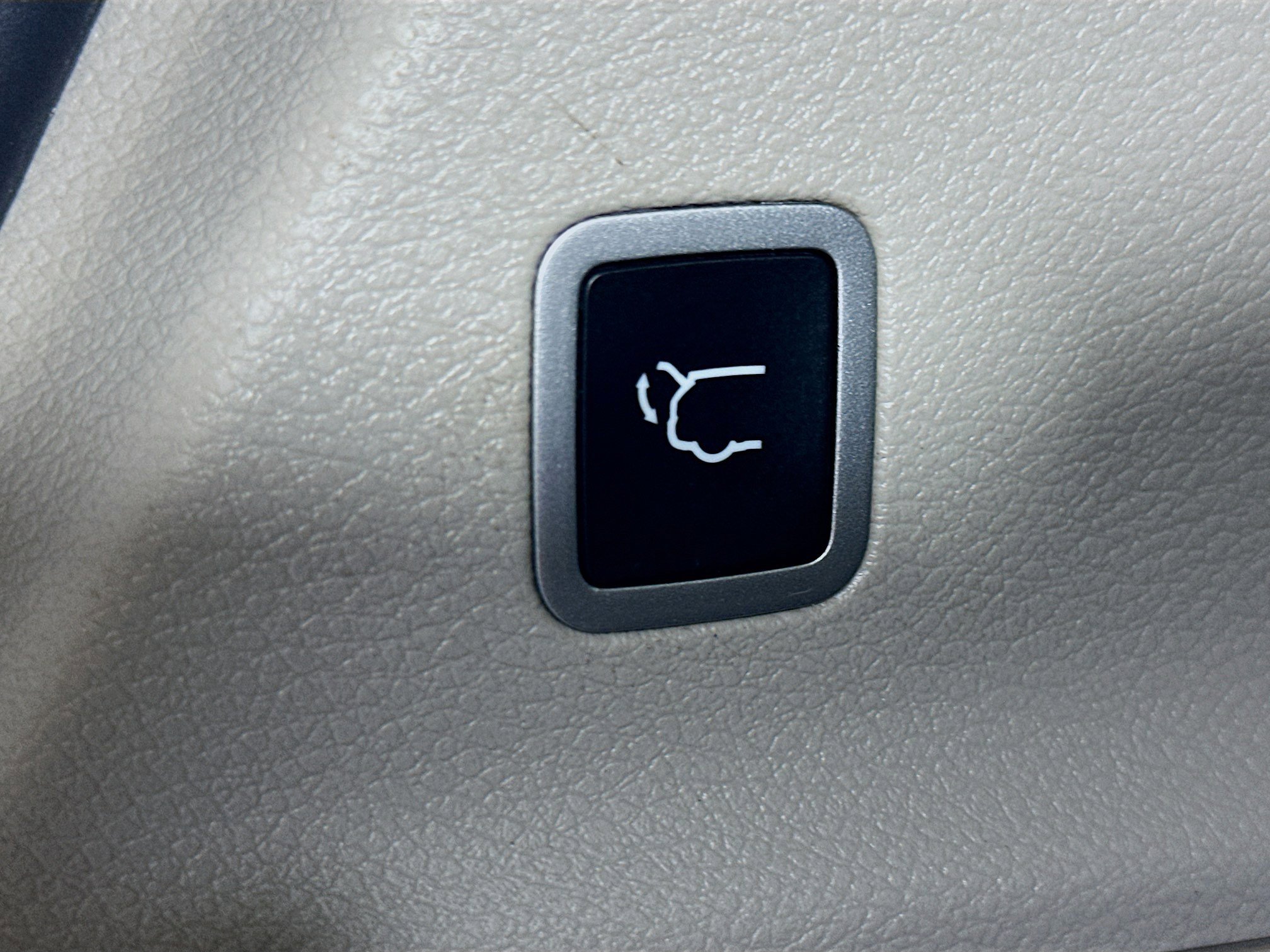 Used 2020 Chrysler Pacifica Touring-L image 29