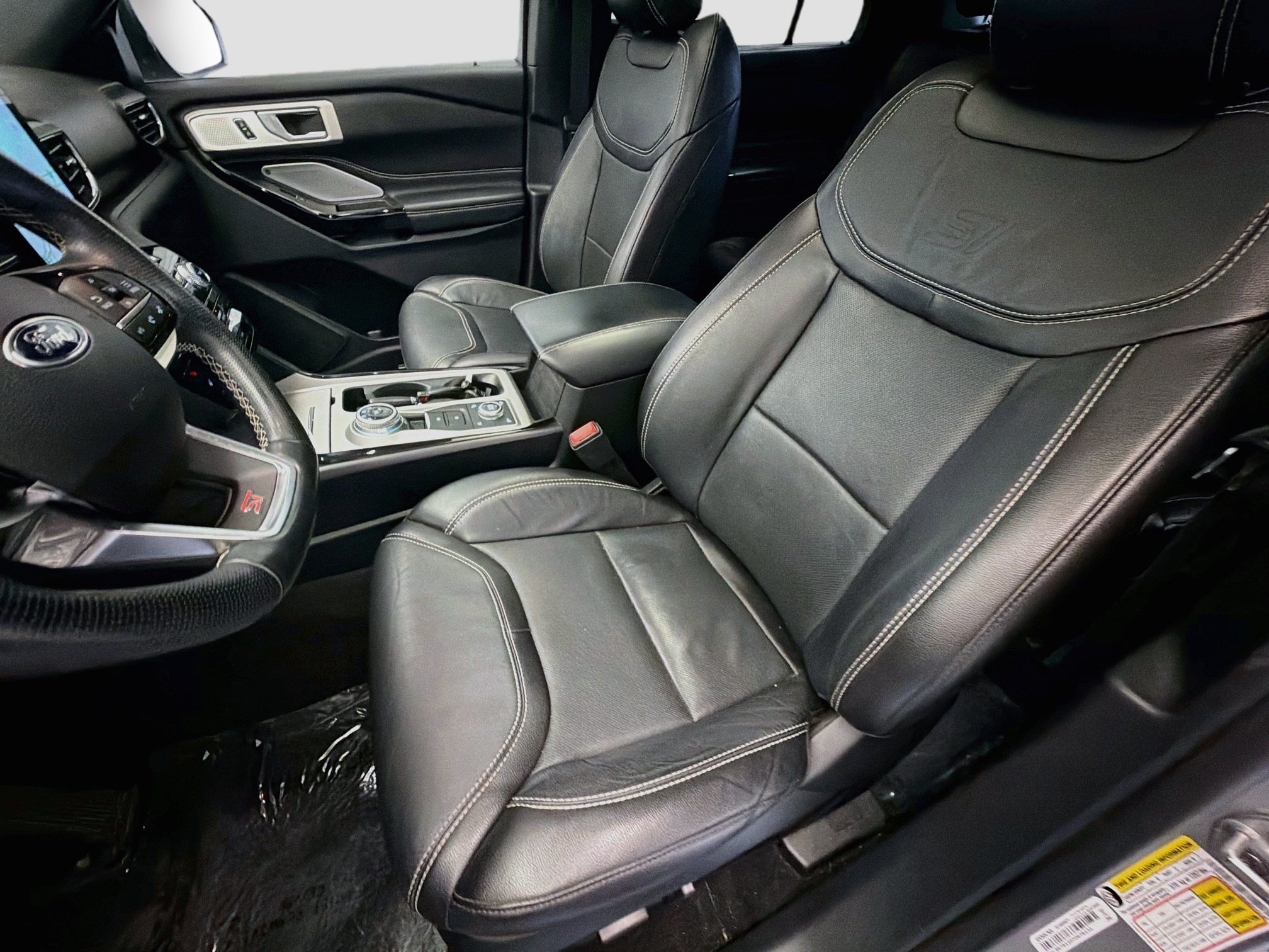 Used 2021 Ford Explorer ST w/ Equipment Group 401A AWD/4WD image 11