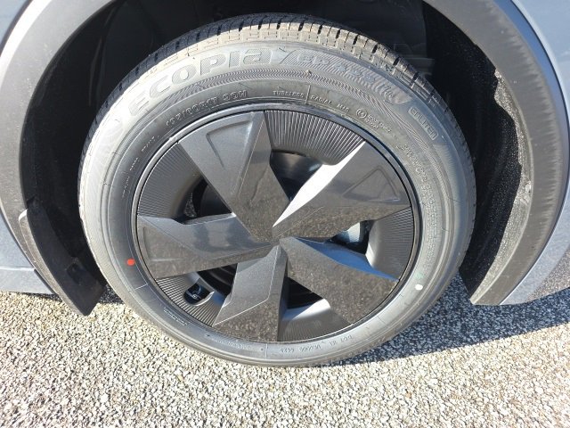 New 2026 Toyota Prius LE image 11