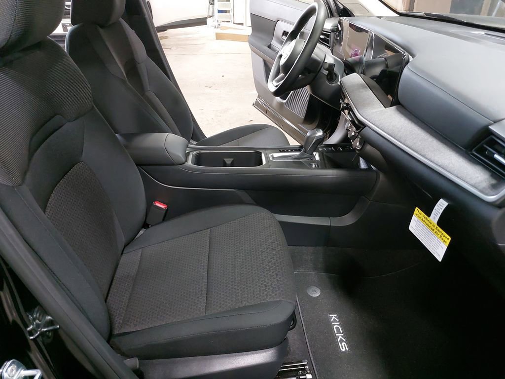 New 2026 Nissan Kicks S image 10