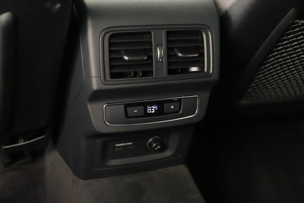 Certified 2024 Audi Q5 e Premium Plus AWD/4WD image 20