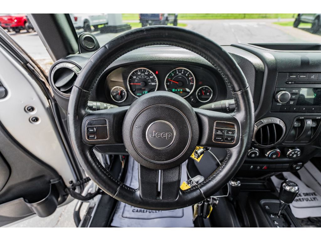 Used 2011 Jeep Wrangler Sport AWD/4WD image 9