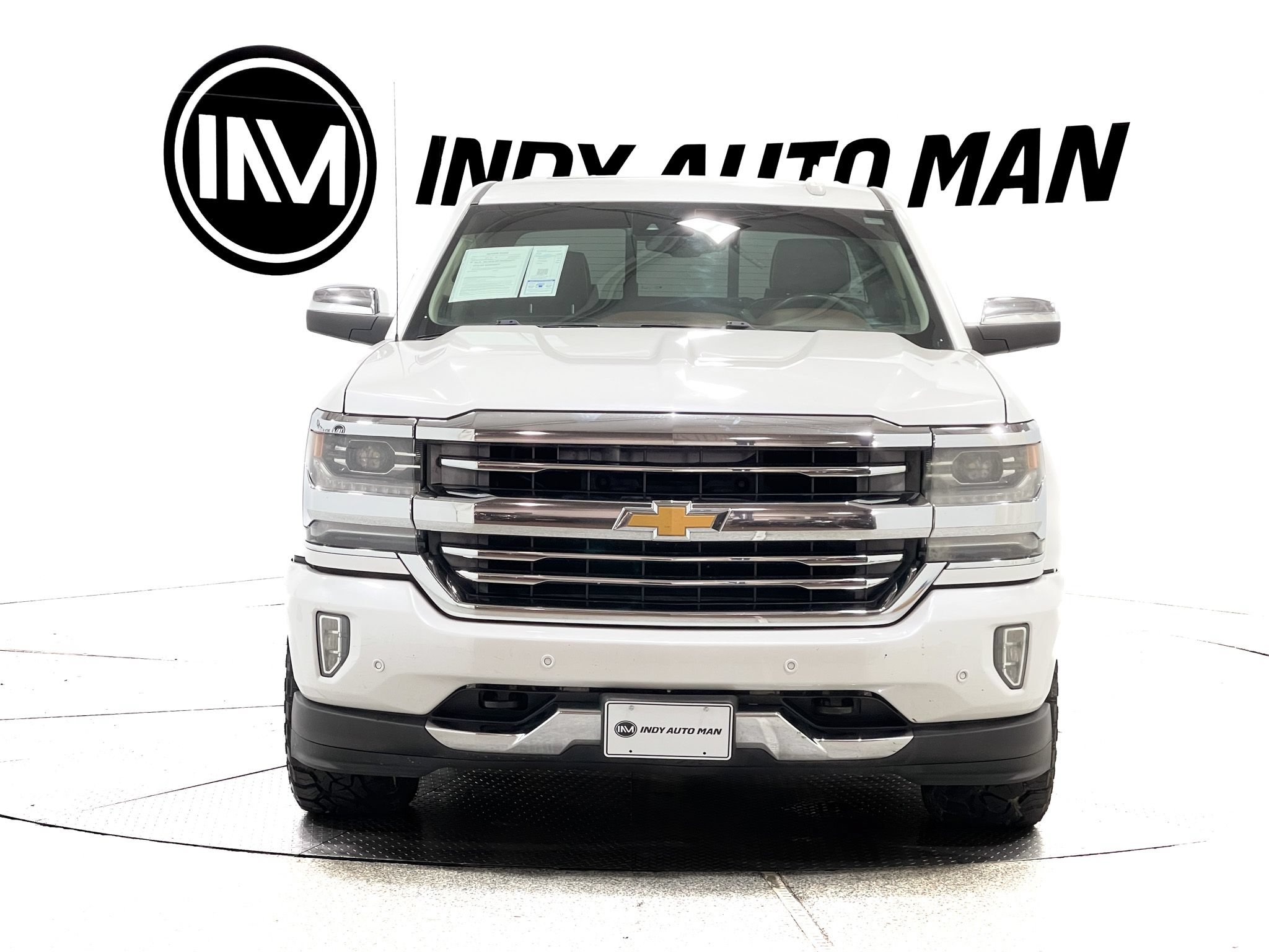 Used 2016 Chevrolet Silverado 1500 High Country w/ High Country Premium Package AWD/4WD image 9