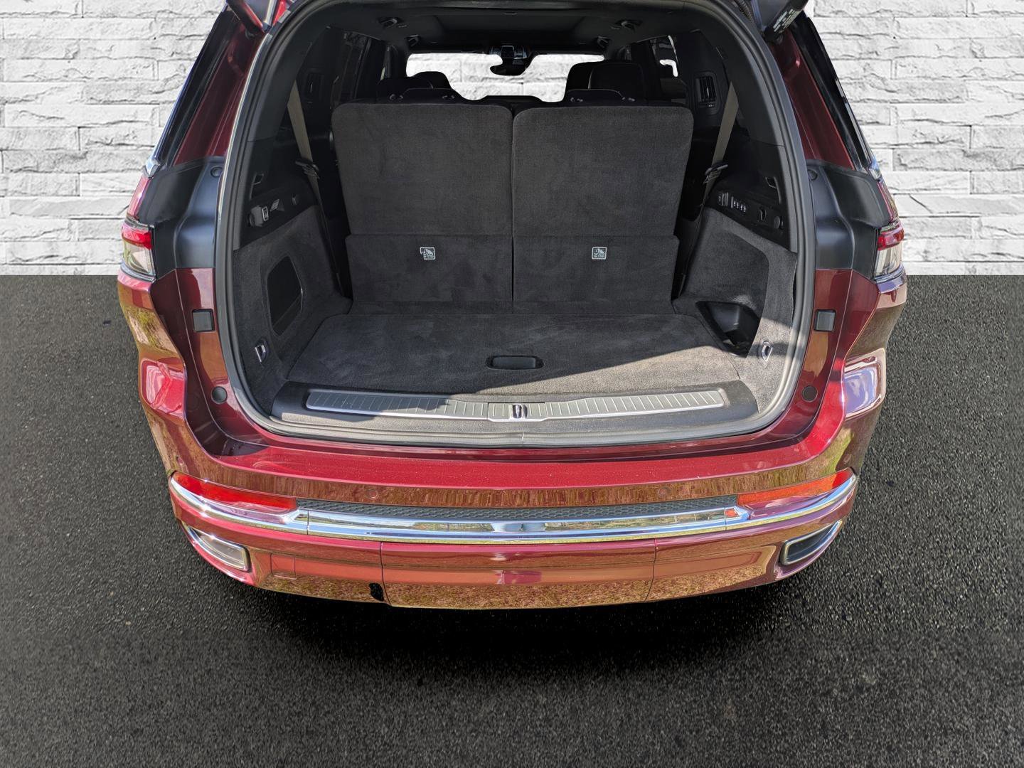Used 2021 Jeep Grand Cherokee L Overland image 10