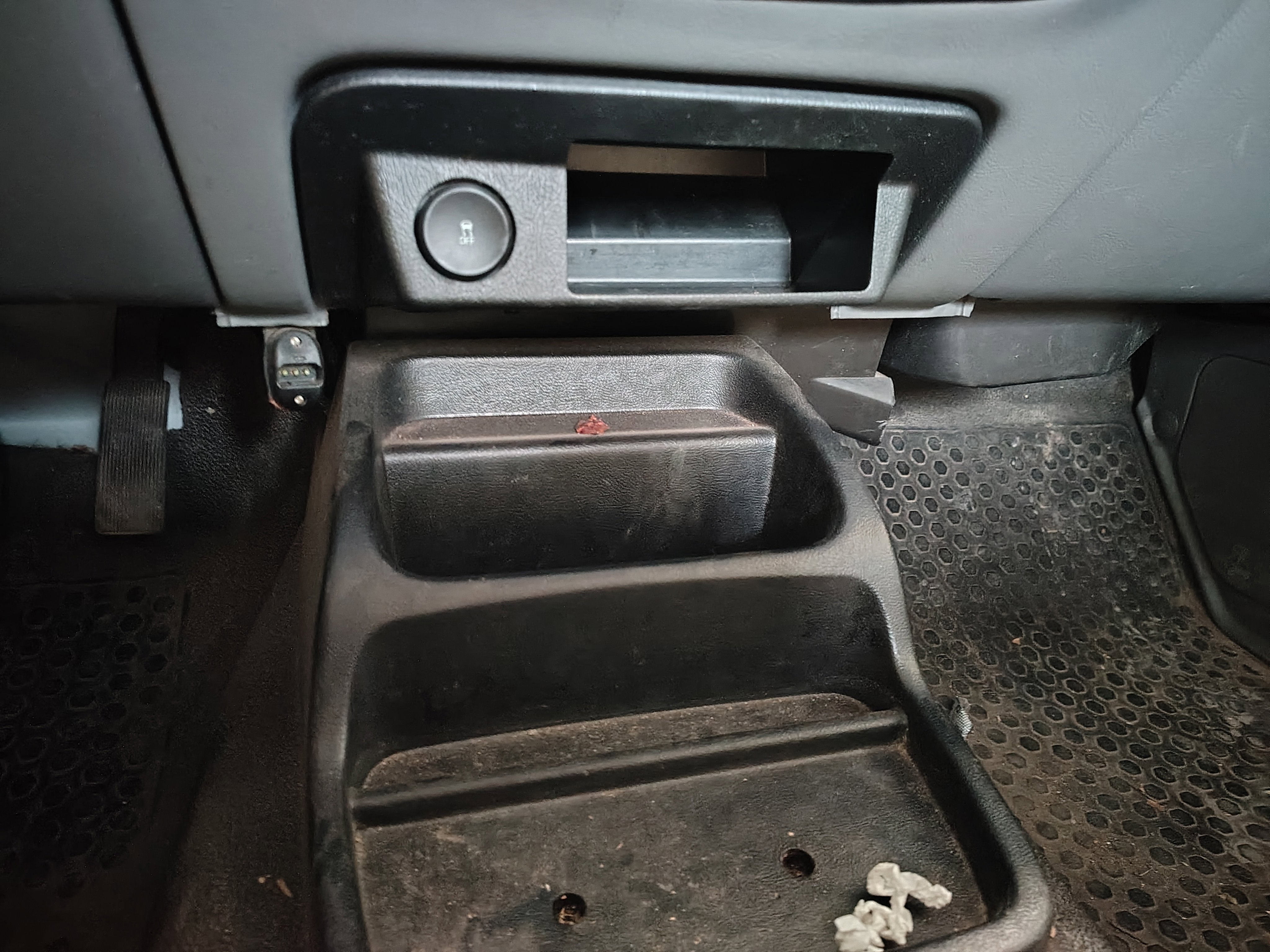 Used 2010 Ford Ranger XL image 3