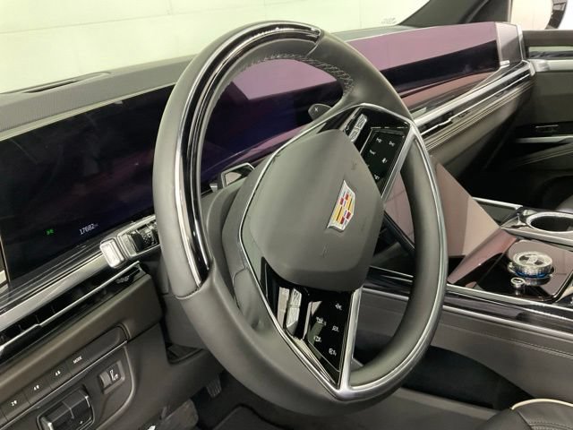 Used 2025 Cadillac Escalade Sport AWD/4WD image 19