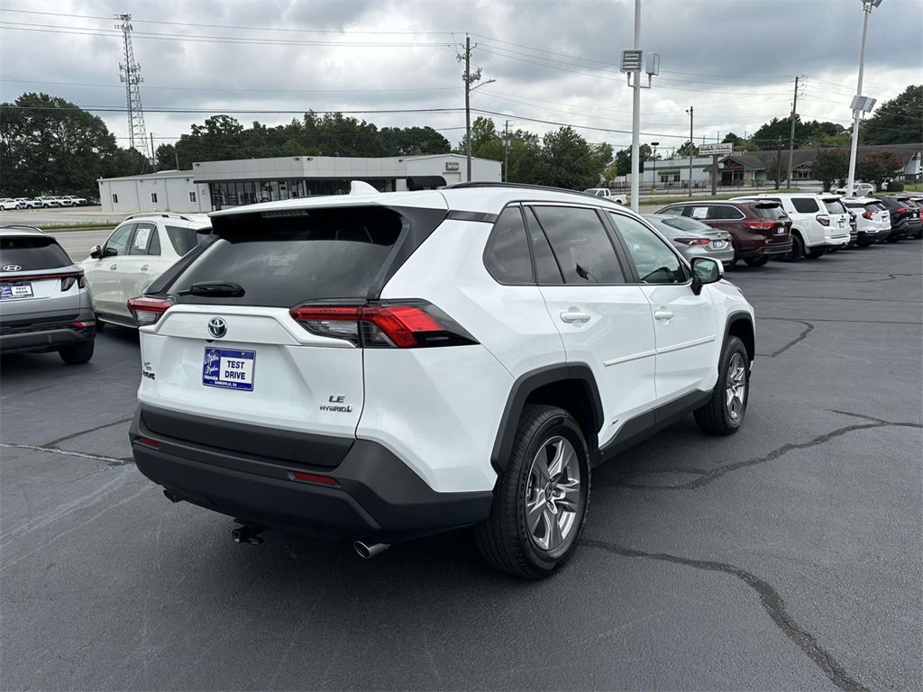 Used 2024 Toyota RAV4 LE image 25