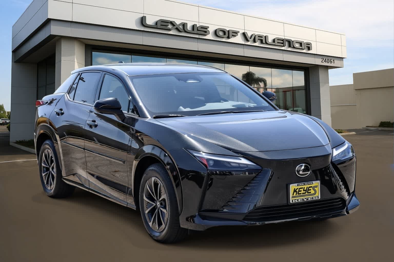 New 2026 Lexus RZ 450e AWD image 5