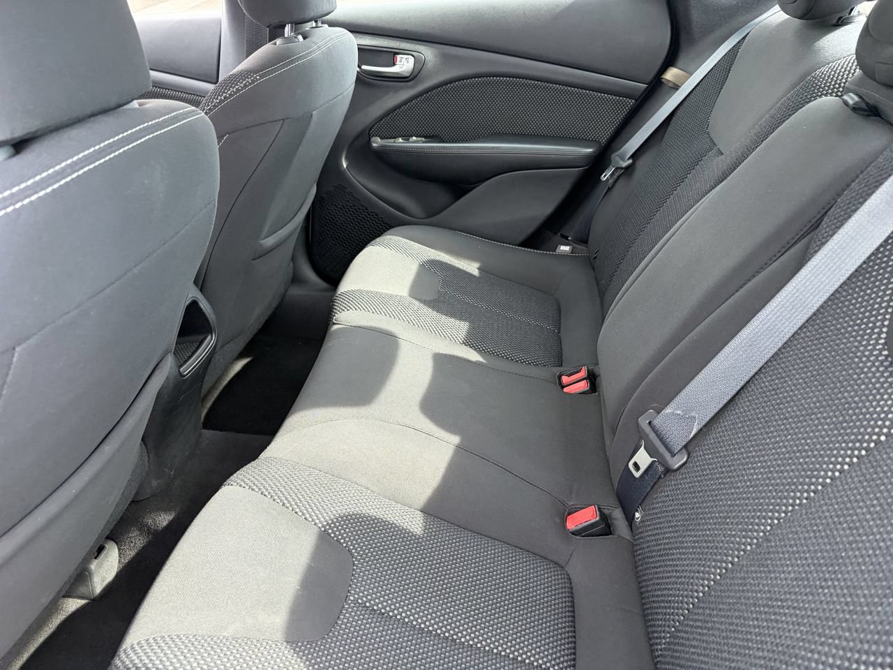 Used 2016 Dodge Dart SXT FWD image 14