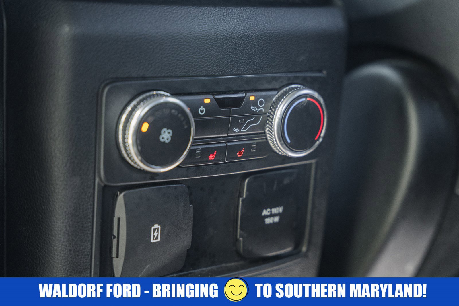 Used 2020 Ford Explorer Limited AWD/4WD image 39