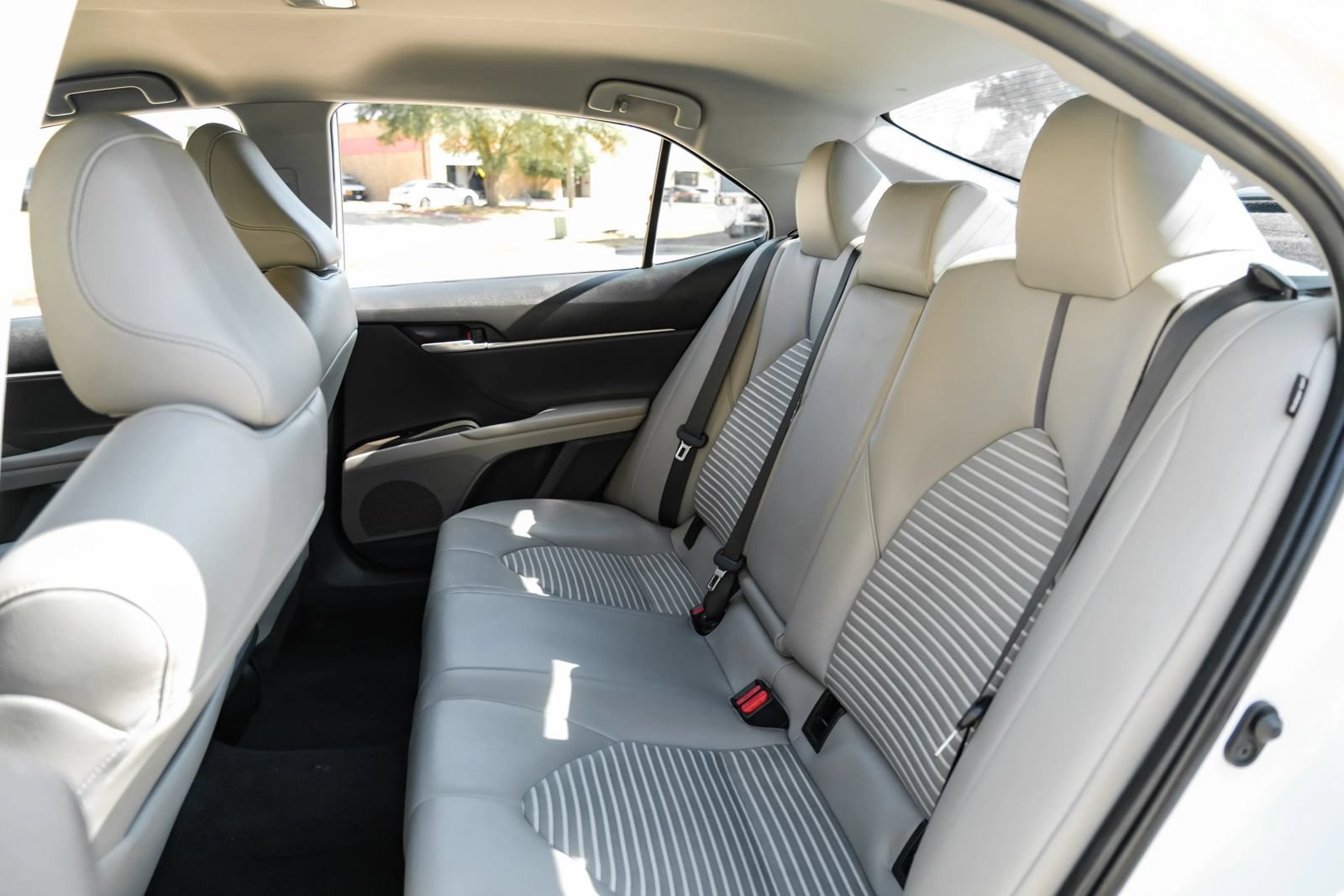Used 2023 Toyota Camry SE FWD image 36