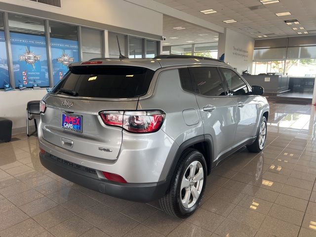 Used 2021 Jeep Compass Latitude w/ Driver Assistance Group FWD image 6
