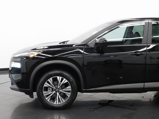 Certified 2023 Nissan Rogue SV image 14