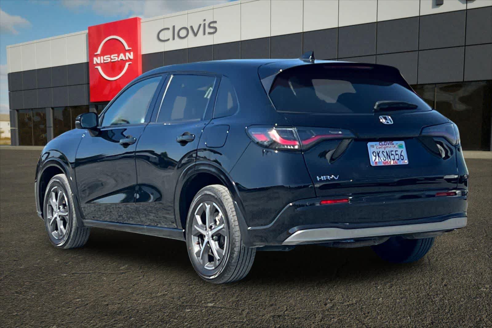 Used 2024 Honda HR-V EX-L image 7
