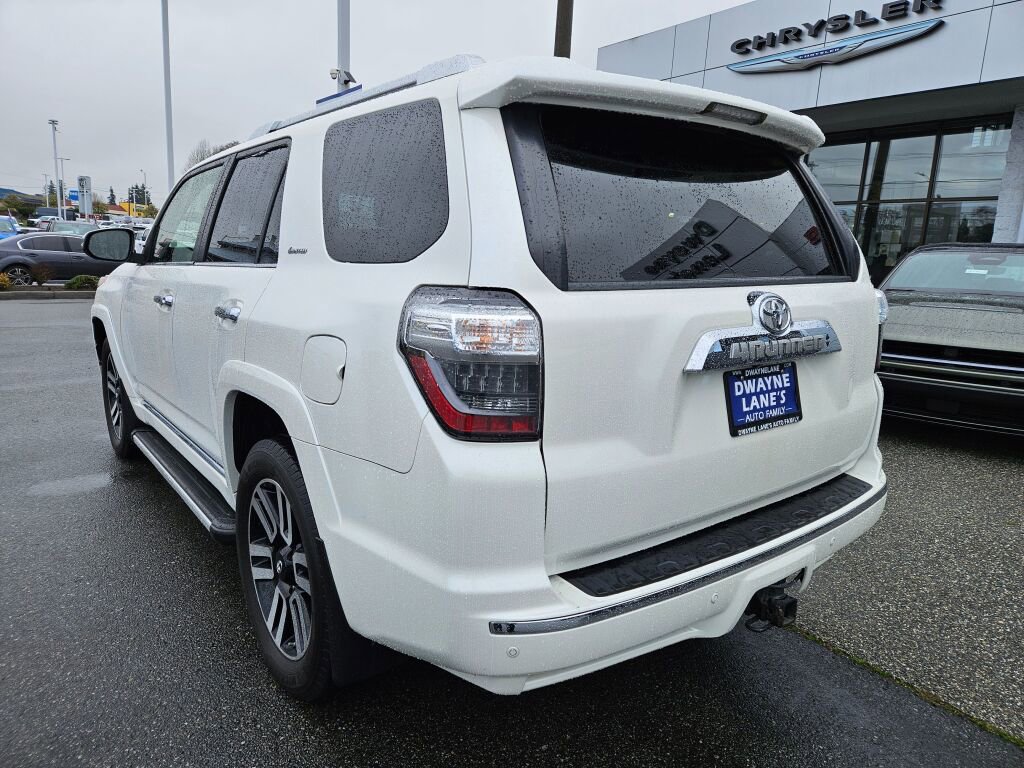 Used 2015 Toyota 4Runner Limited AWD/4WD image 3