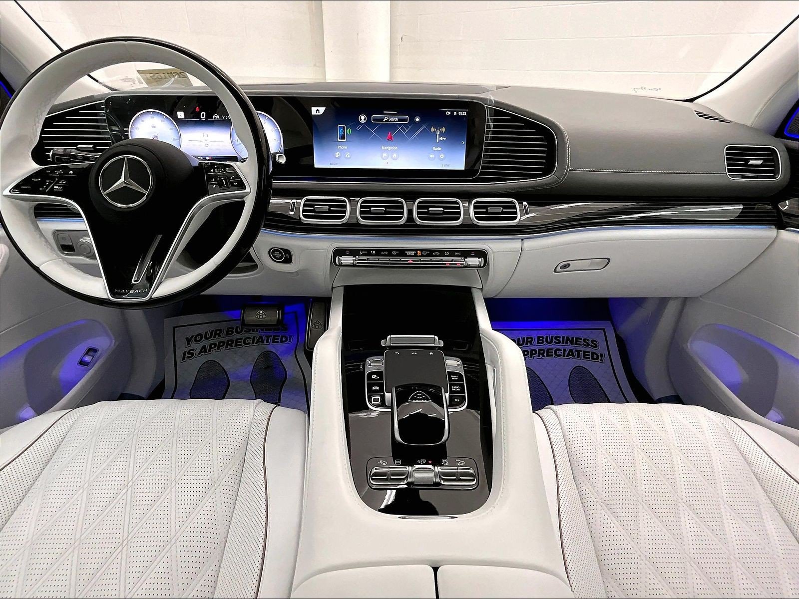 New 2026 Mercedes-Benz Maybach GLS 600 4MATIC image 4