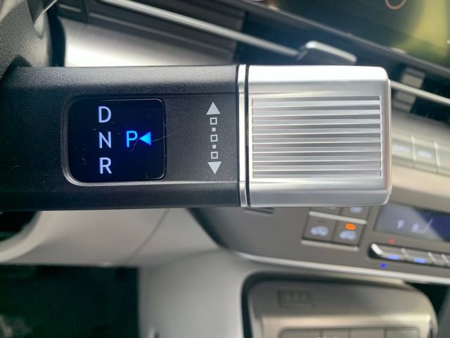 New 2026 Hyundai Kona SEL Premium image 23