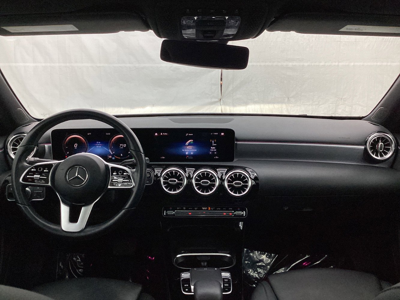 Used 2020 Mercedes-Benz A 220 w/ Premium Package image 28