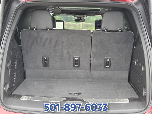 Used 2024 GMC Yukon AT4 AWD/4WD image 13