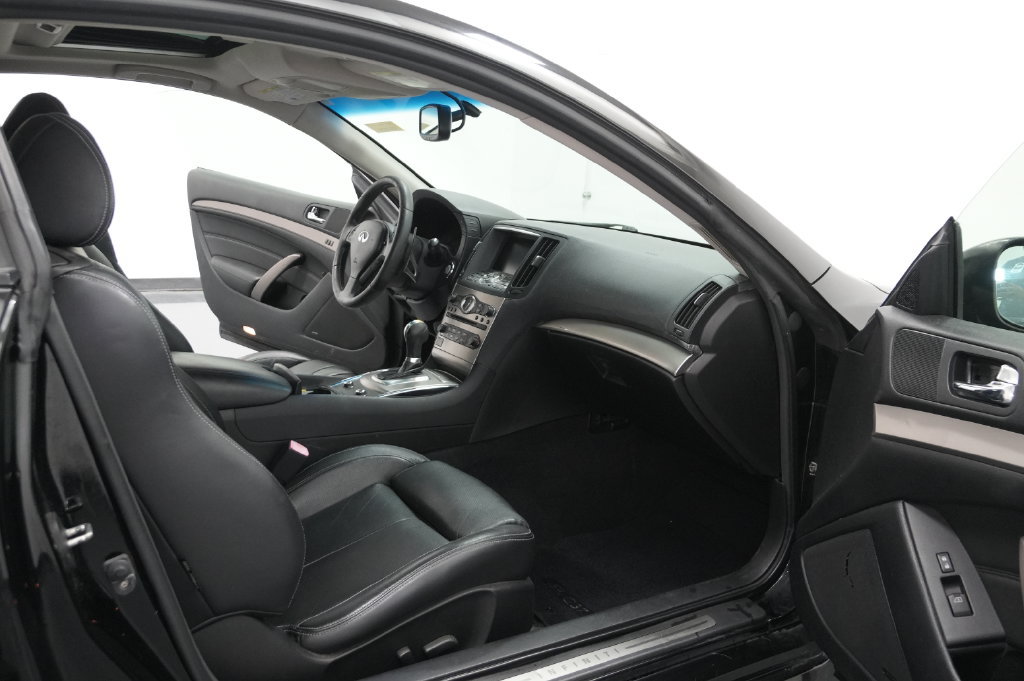 Used 2011 INFINITI G37 Journey w/ Premium Pkg RWD image 26