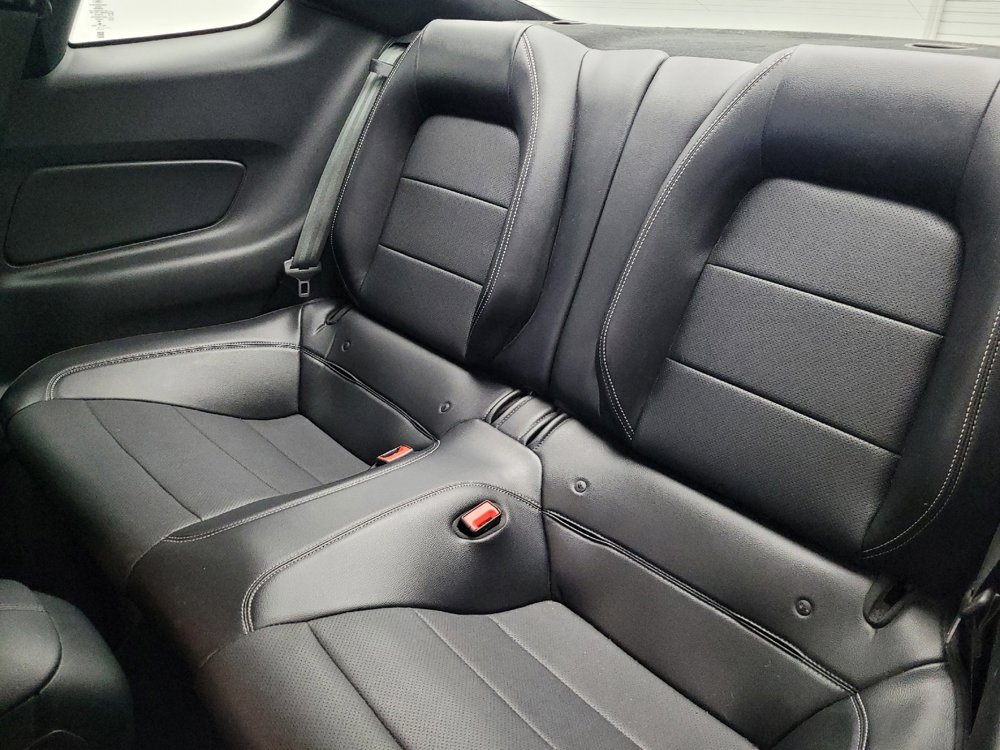 Used 2019 Ford Mustang Premium RWD image 18