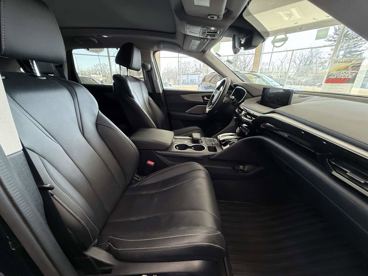 Used 2023 Acura MDX SH-AWD w/ Technology Package image 34