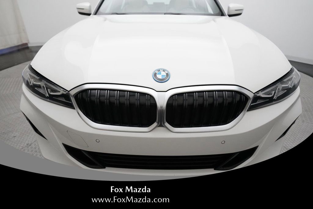 Used 2023 BMW 330e xDrive w/ Driving Assistance Package image 21