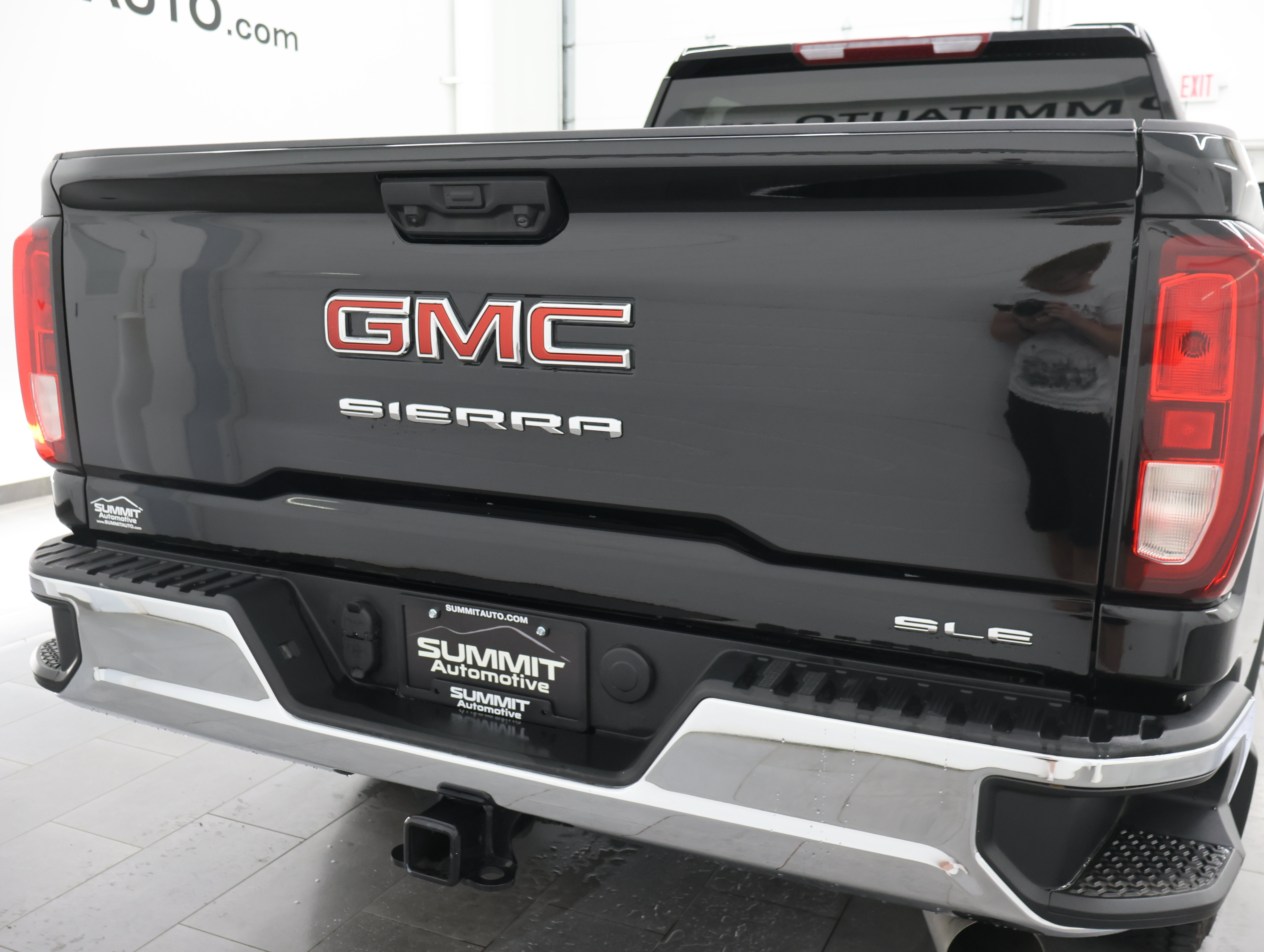 Used 2023 GMC Sierra 2500 SLE AWD/4WD image 26